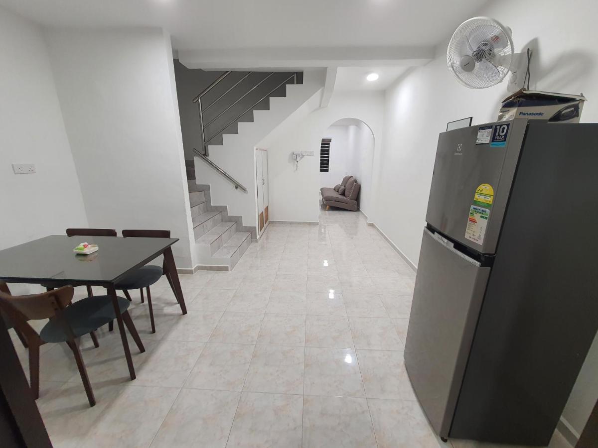 Voon 2 Bedroom Homestay Mersing Exterior foto